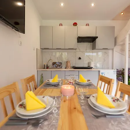 Nad Wodospadem Tatil Evi *